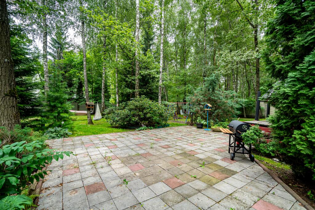 2-этажный коттедж 380 м² без отделки