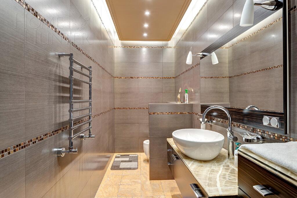 2-этажный коттедж 1 200 м² с отделкой