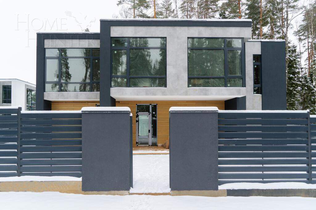 2-этажный коттедж 549 м² без отделки