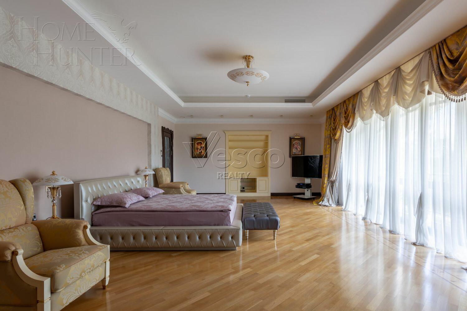 2-этажный коттедж 1 832 м² с отделкой