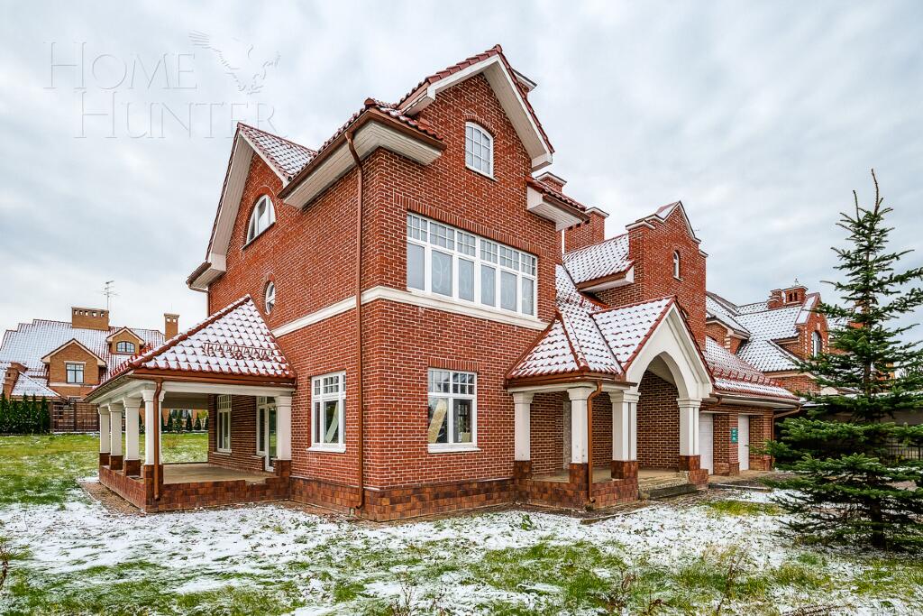 2-этажный коттедж 432.2 м² без отделки