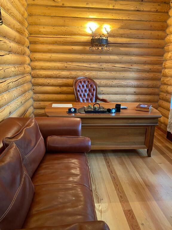 3-этажный коттедж 700 м² с отделкой