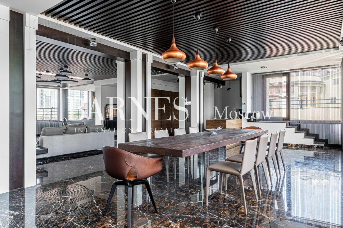 2-УРОВНЕВЫЙ ПЕНТХАУС С ОТДЕЛКОЙ 490 М² НА 7 ЭТАЖЕ