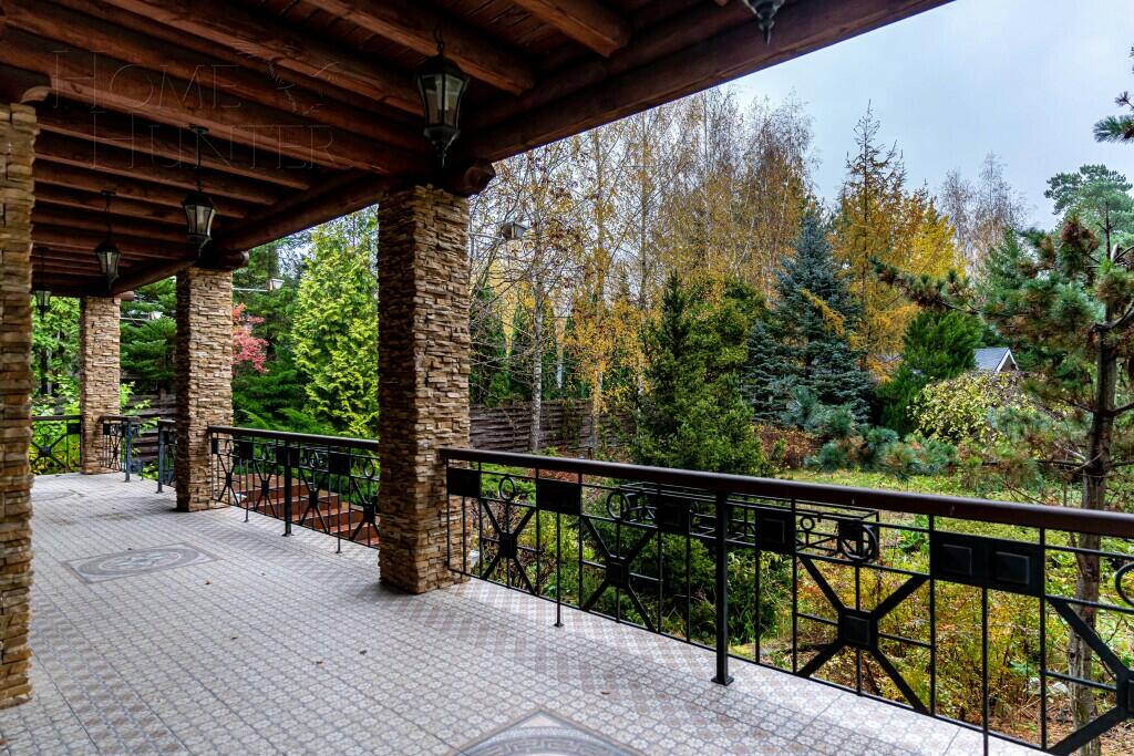 2-этажный коттедж 440 м² с отделкой