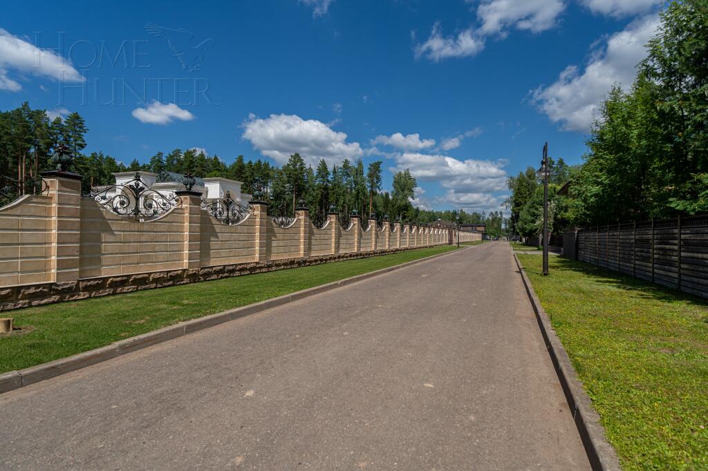 2-этажный коттедж 549 м² без отделки