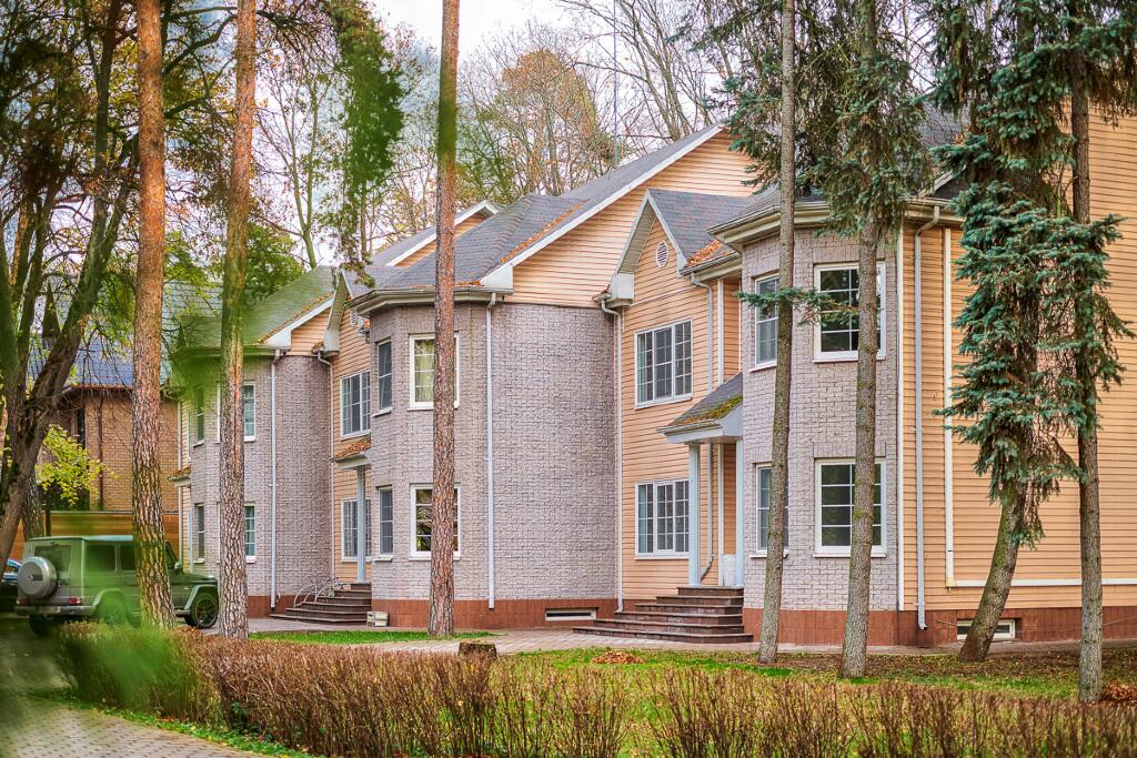 2-этажный таунхаус 270 м² с отделкой