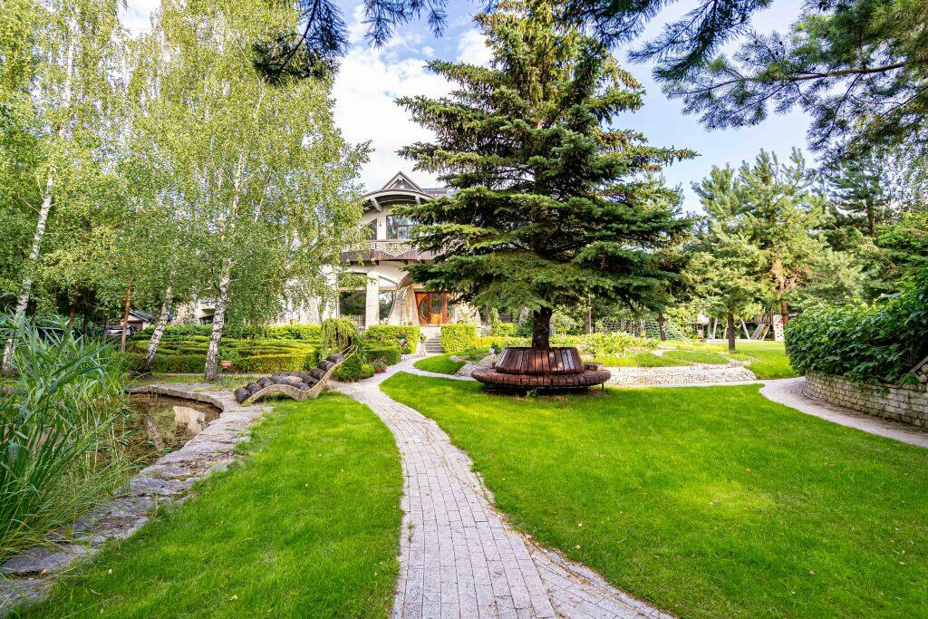 2-этажный коттедж 630 м² с отделкой