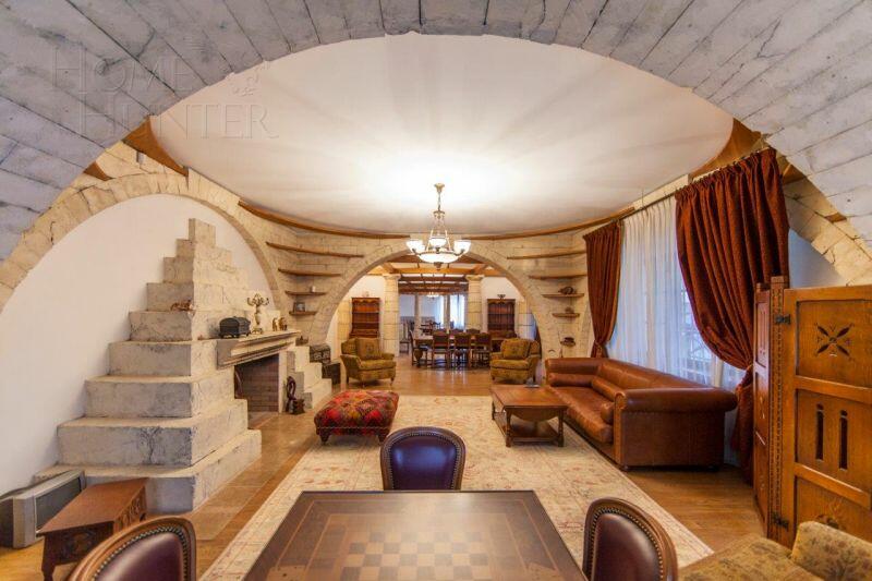 2-этажный коттедж 720 м² с отделкой