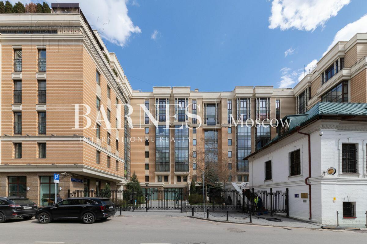 4-КОМН. КВАРТИРА С ОТДЕЛКОЙ 230 М² НА 6 ЭТАЖЕ