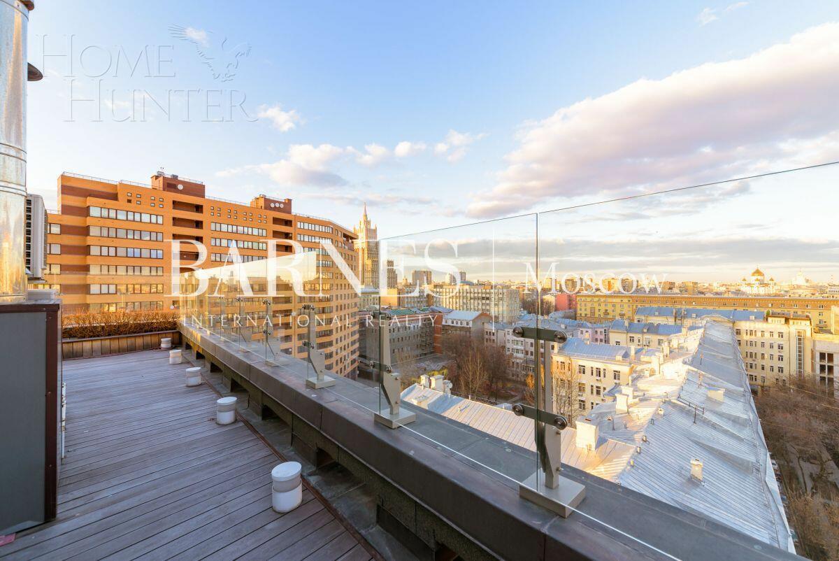 3-УРОВНЕВЫЙ ПЕНТХАУС С ОТДЕЛКОЙ 363 М² НА 9 ЭТАЖЕ