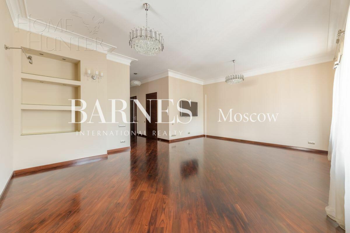 5-КОМН. КВАРТИРА С ОТДЕЛКОЙ 187.8 М² НА 4 ЭТАЖЕ