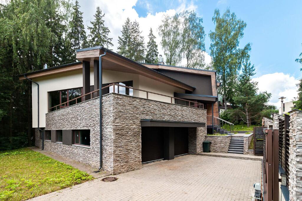 2-этажный коттедж 710 м² без отделки