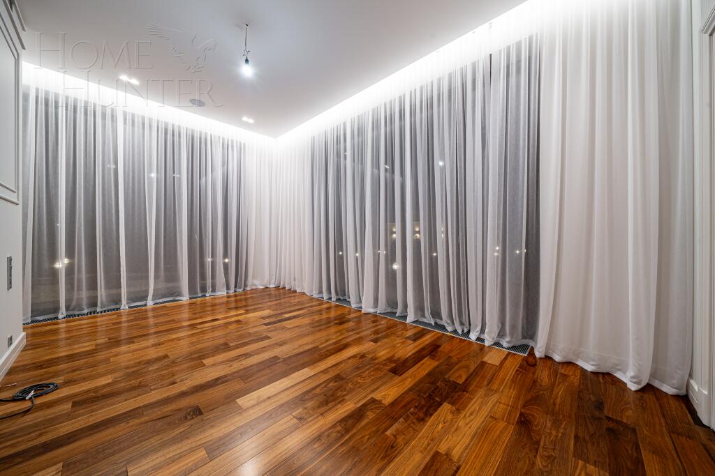 2-этажный коттедж 1 071 м² с отделкой