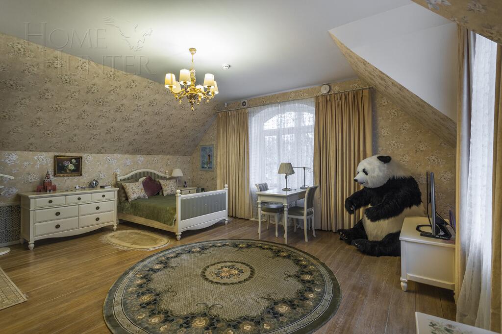 3-этажный коттедж 1 250 м² с отделкой