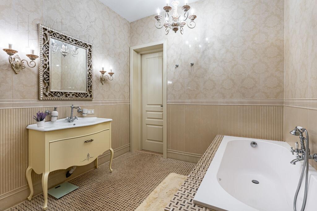 2-этажный коттедж 440 м² с отделкой