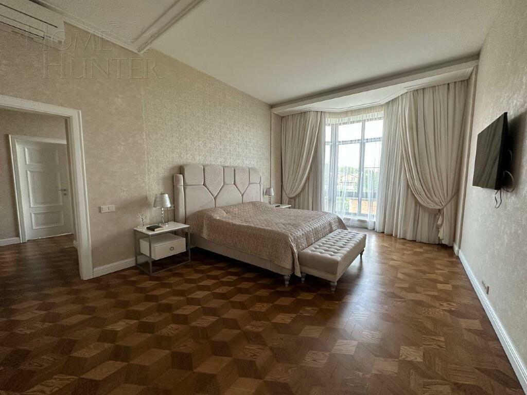 2-этажный коттедж 700 м² с отделкой