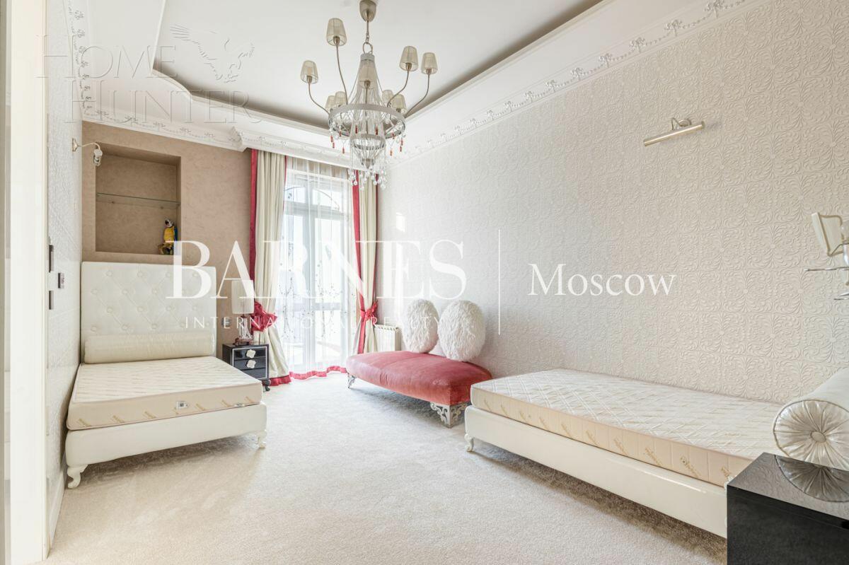 4-КОМН. КВАРТИРА С ОТДЕЛКОЙ 234 М² НА 4 ЭТАЖЕ