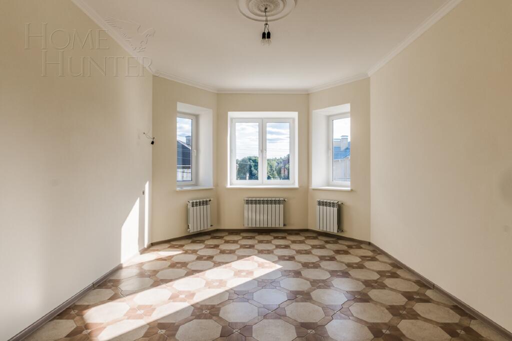 2-этажный коттедж 400 м² с отделкой