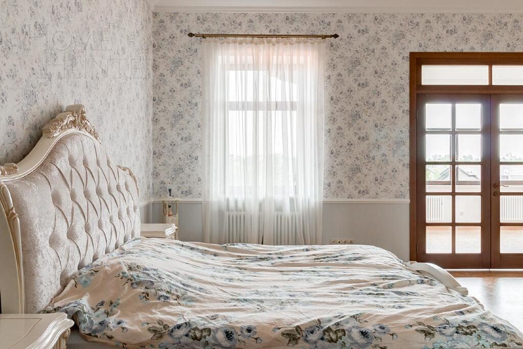 2-этажный коттедж 1 000 м² с отделкой
