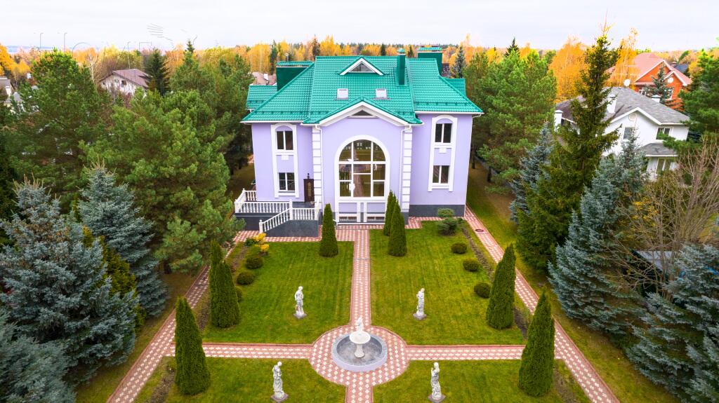 2-этажный коттедж 750 м² с отделкой