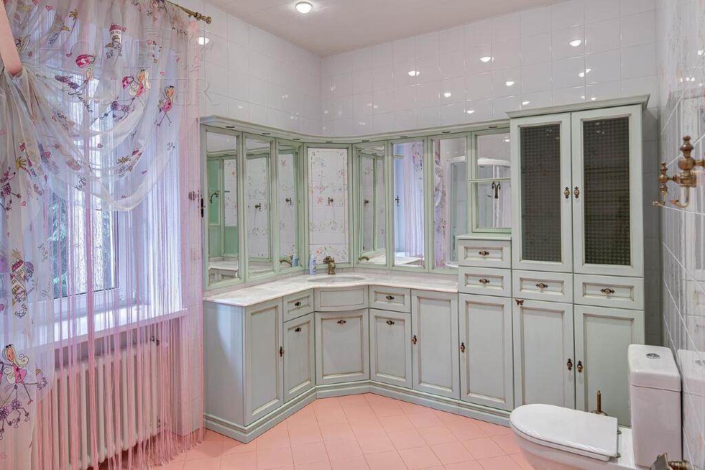 2-этажный коттедж 850 м² с отделкой