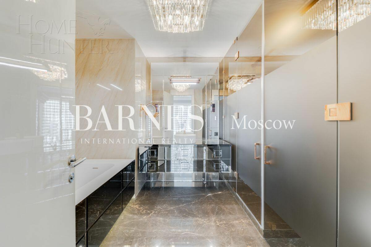 4-КОМН. КВАРТИРА С ОТДЕЛКОЙ 230 М² НА 6 ЭТАЖЕ