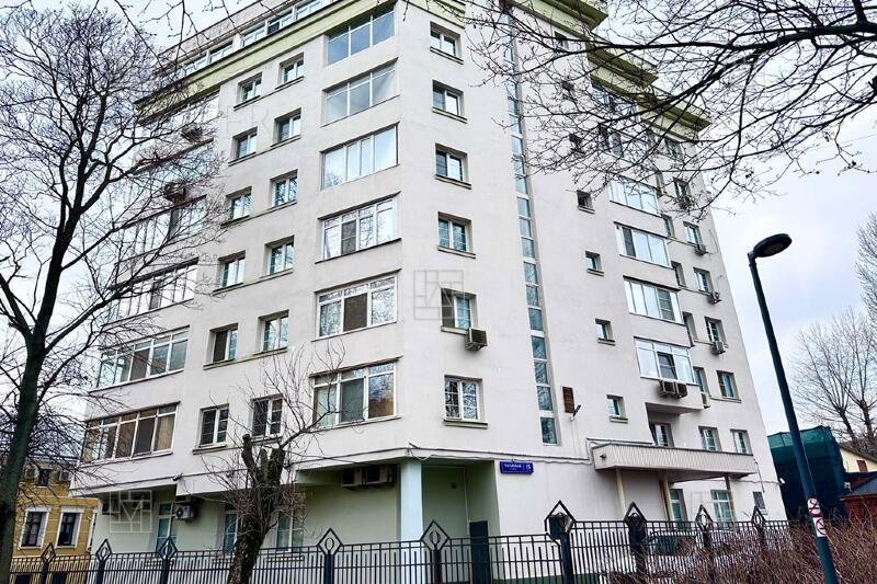 3-КОМН. КВАРТИРА С ОТДЕЛКОЙ 220 М² НА 8 ЭТАЖЕ