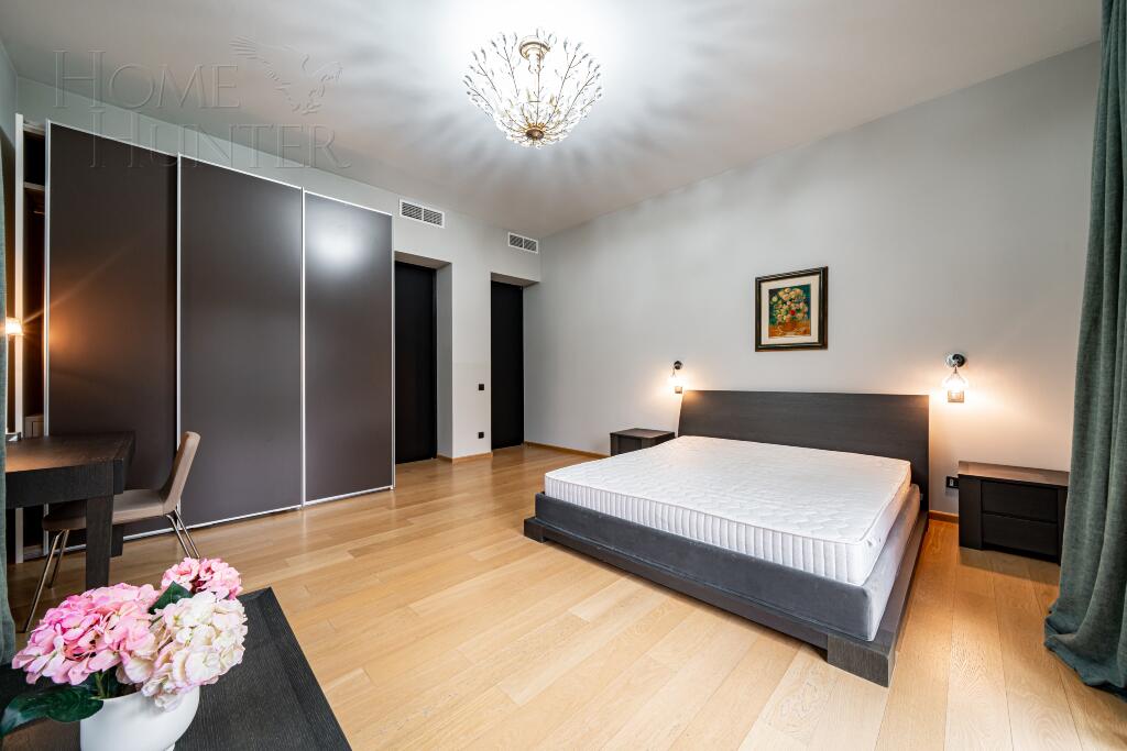 2-этажный коттедж 600 м² с отделкой