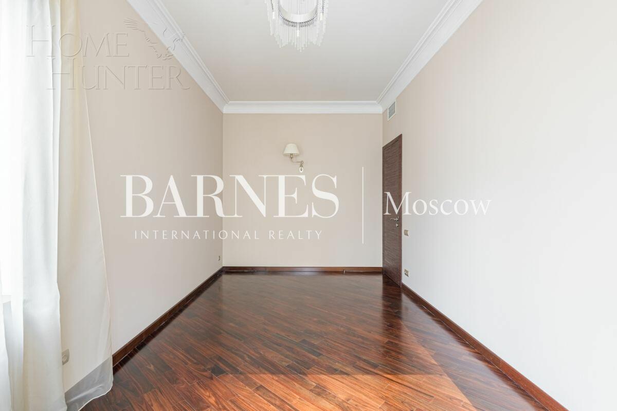 5-КОМН. КВАРТИРА С ОТДЕЛКОЙ 187.8 М² НА 4 ЭТАЖЕ