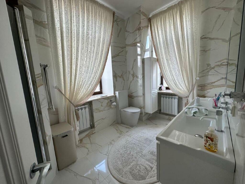 2-этажный коттедж 700 м² с отделкой