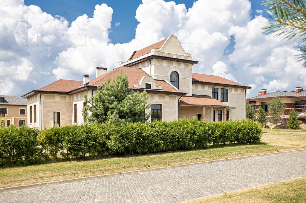 2-этажный коттедж 864.1 м² без отделки