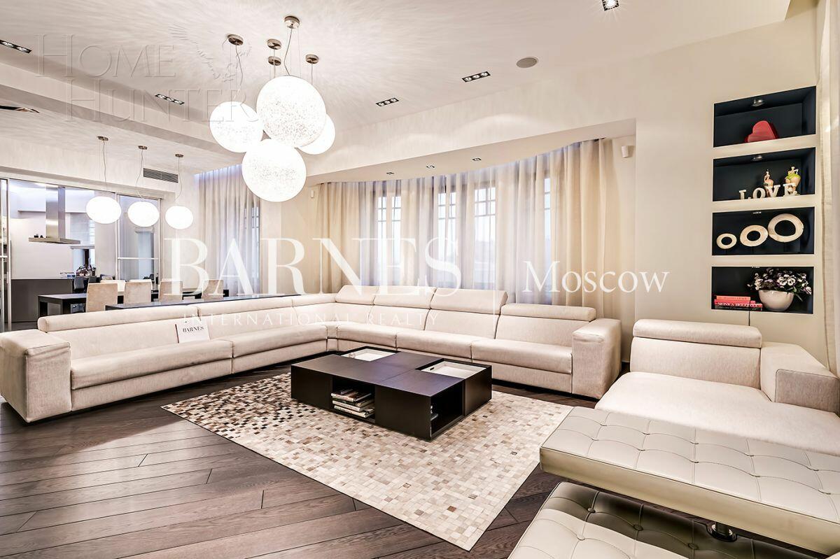 3-УРОВНЕВЫЙ ПЕНТХАУС С ОТДЕЛКОЙ 363 М² НА 9 ЭТАЖЕ