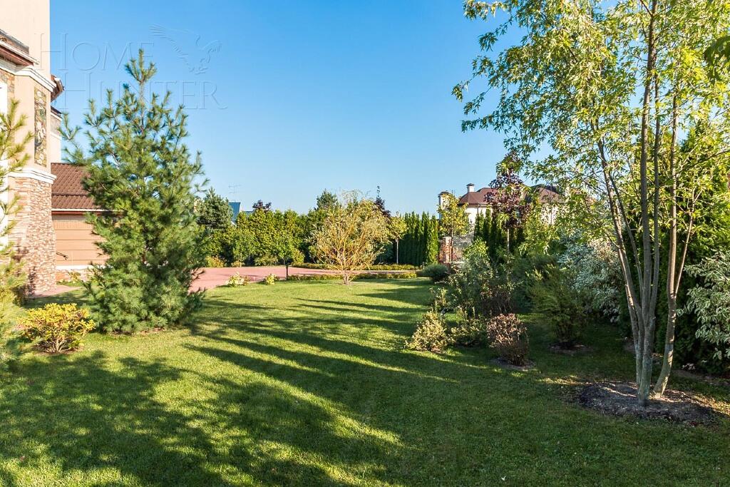 2-этажный коттедж 550 м² с отделкой