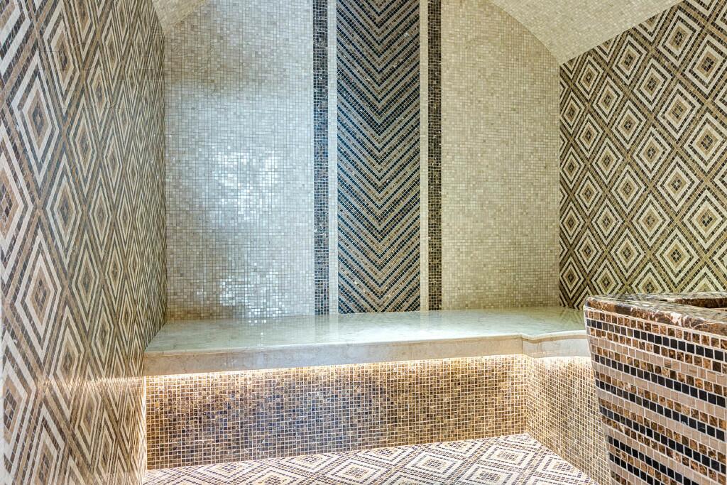 2-этажный коттедж 1 700 м² без отделки