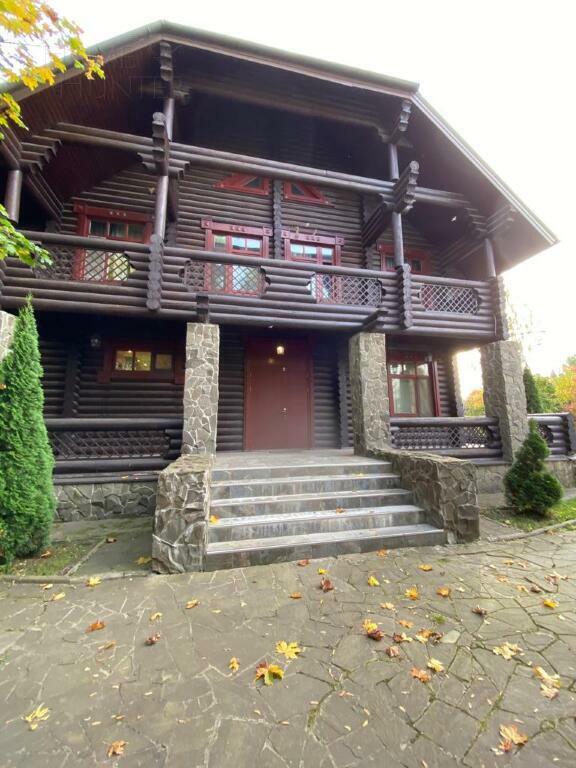 3-этажный коттедж 700 м² с отделкой