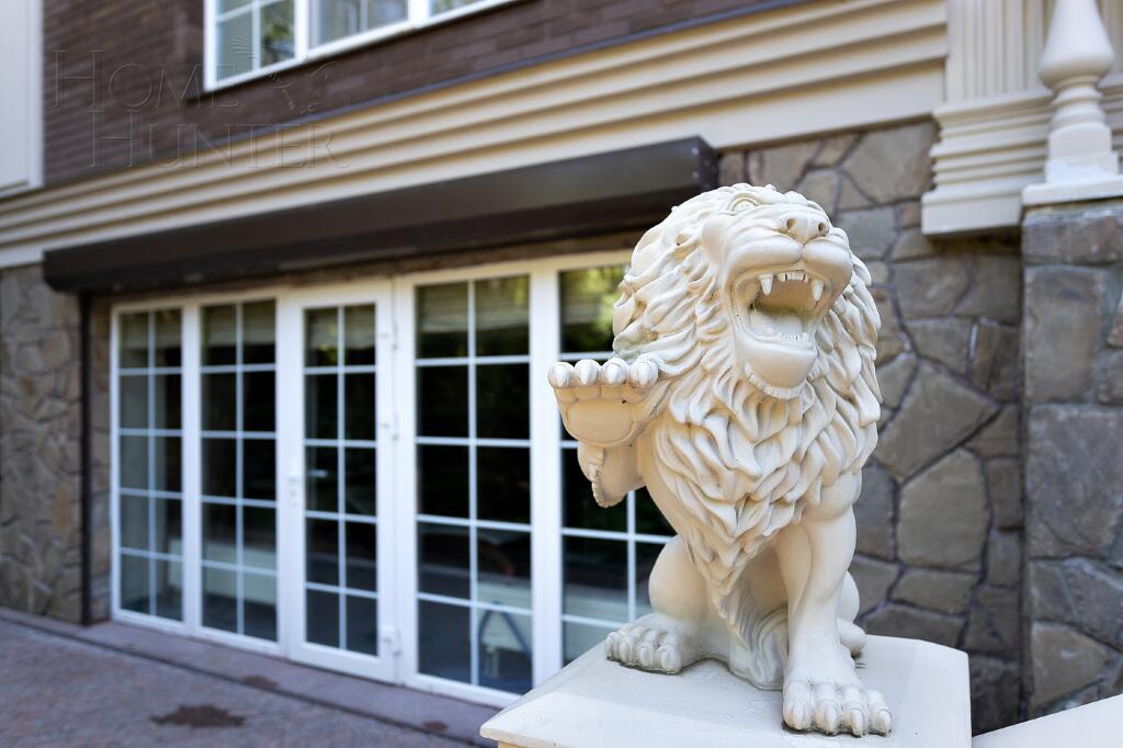 2-этажный коттедж 1 200 м² с отделкой