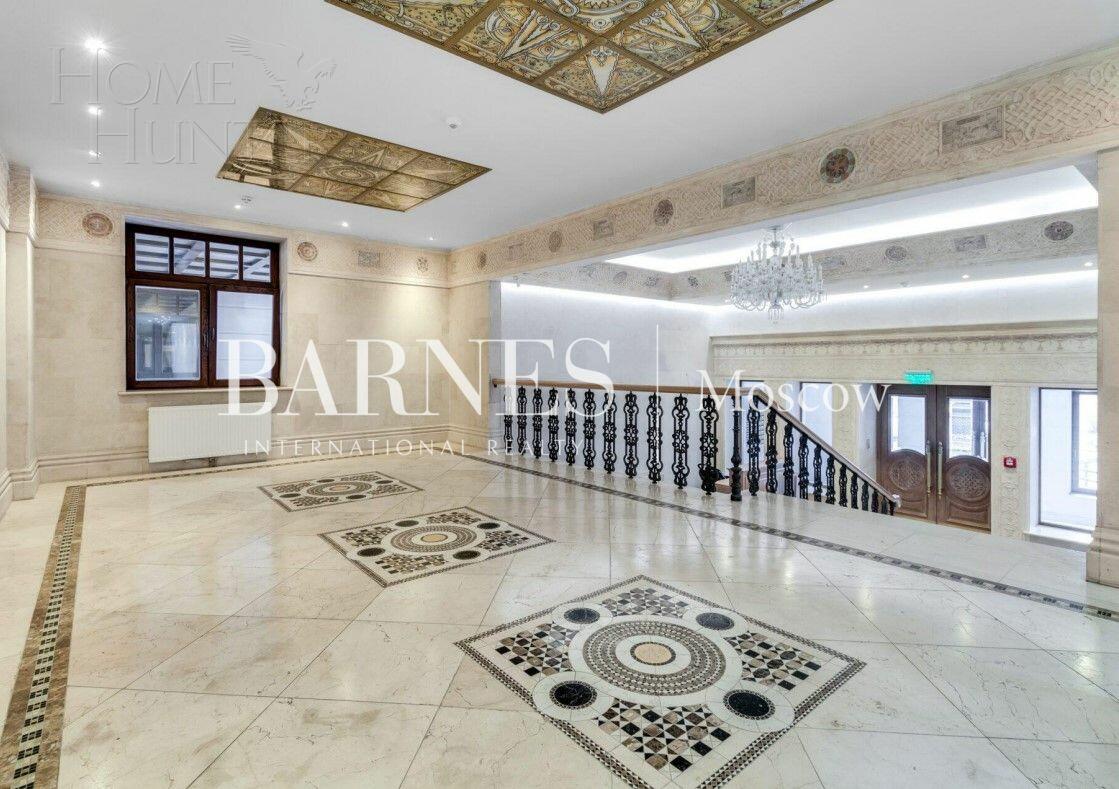 4-КОМН. КВАРТИРА БЕЗ ОТДЕЛКИ 245.9 М² НА 2 ЭТАЖЕ