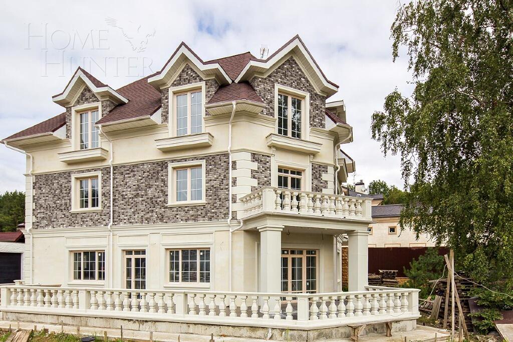 2-этажный коттедж 550 м² без отделки