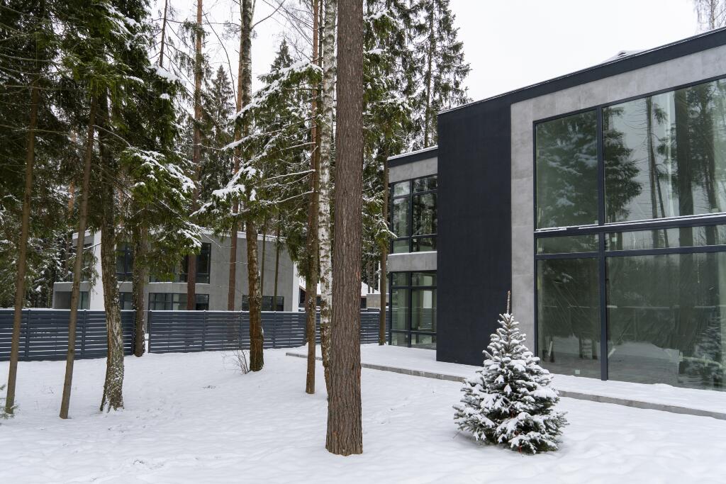 2-этажный коттедж 549 м² без отделки