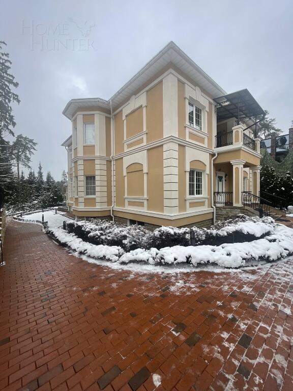 2-этажный коттедж 769 м² с отделкой