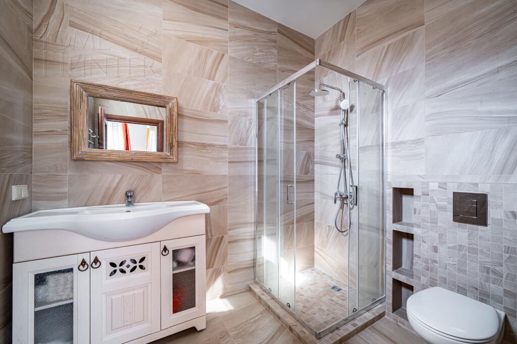 2-этажный коттедж 750 м² с отделкой