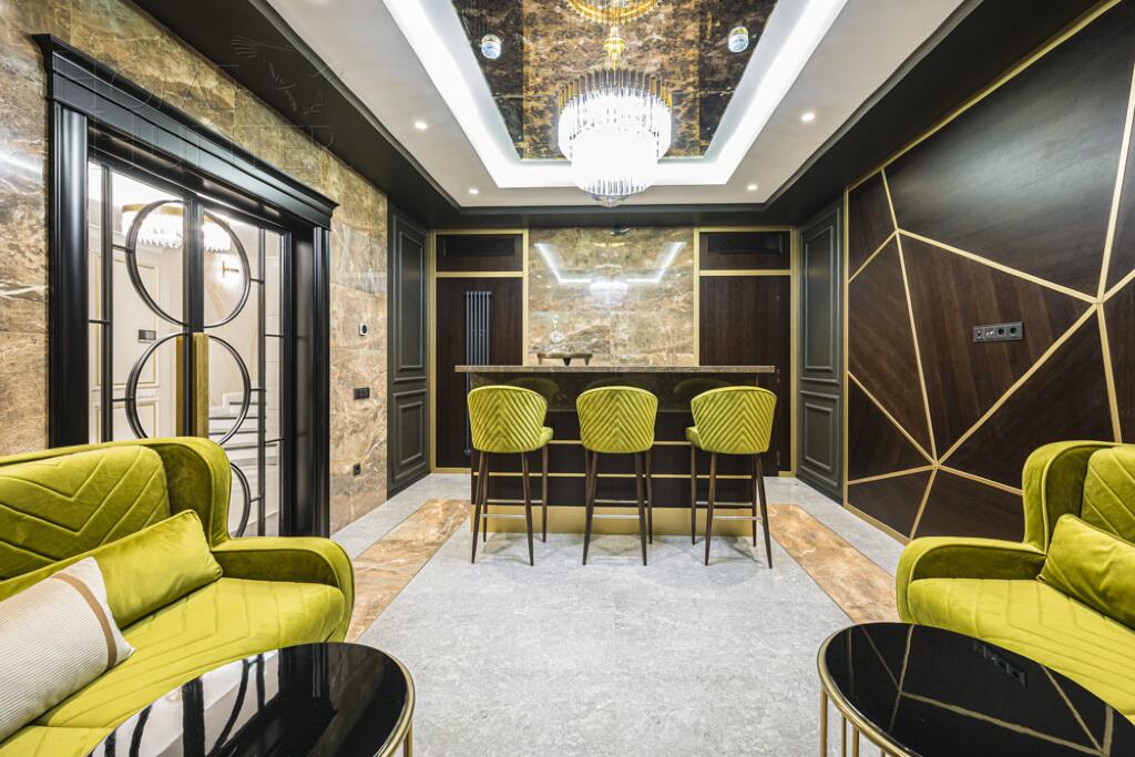 3-этажный коттедж 697 м² с отделкой