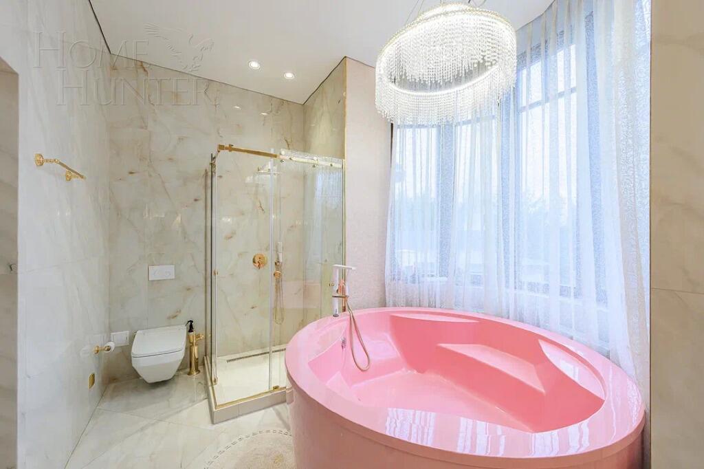 2-этажный коттедж 700 м² с отделкой