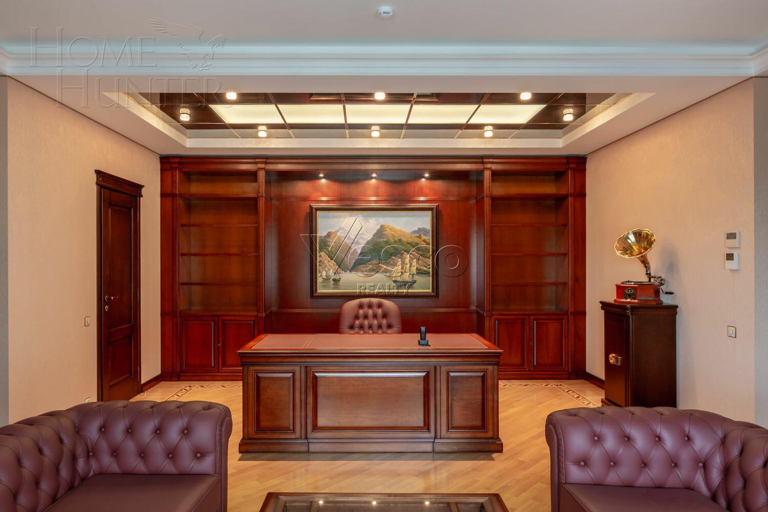 2-этажный коттедж 1 832 м² с отделкой