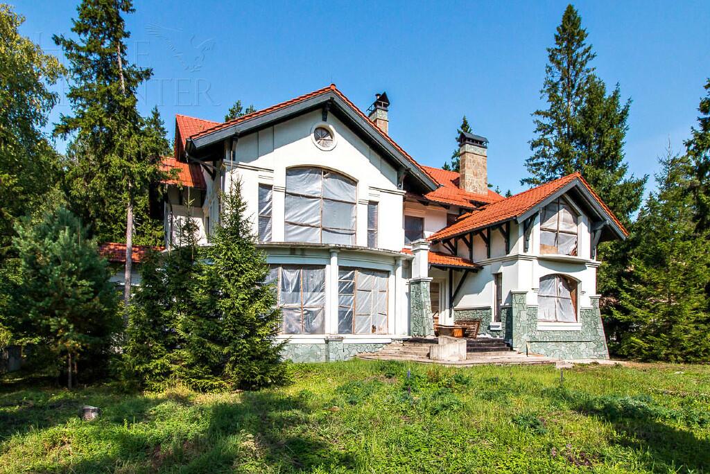 2-этажный коттедж 1 200 м² без отделки