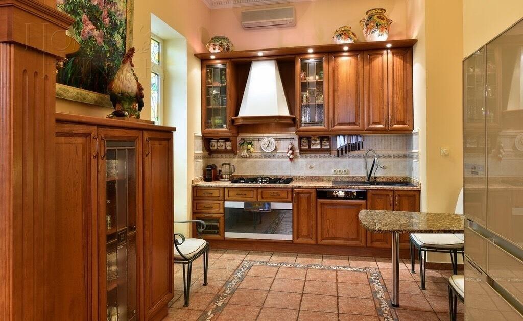 2-этажный коттедж 490 м² с отделкой