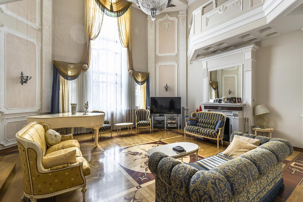 2-этажный коттедж 560 м² с отделкой