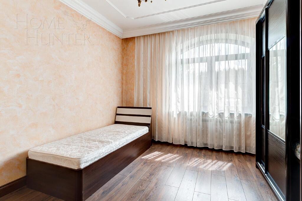 2-этажный коттедж 700 м² с отделкой