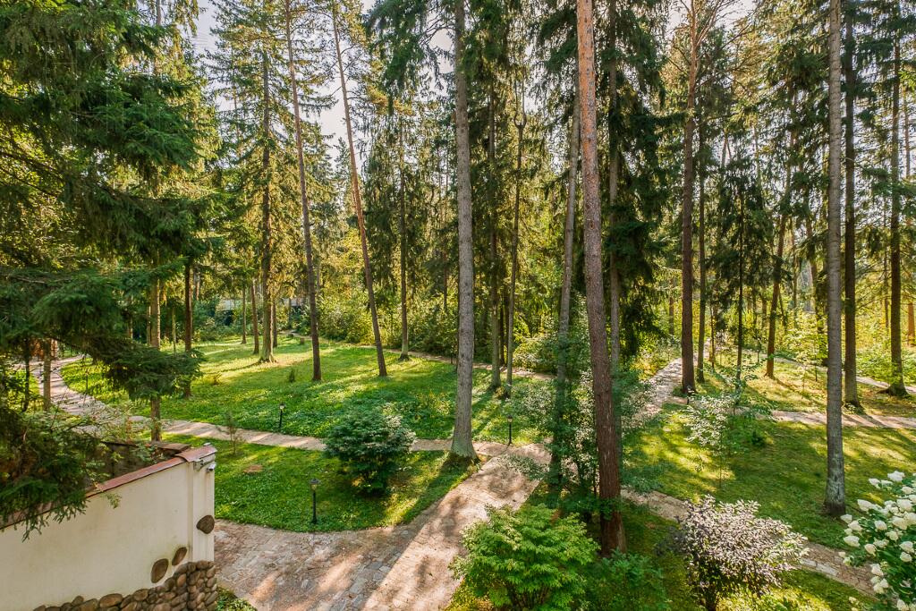 2-этажный коттедж 850 м² с отделкой