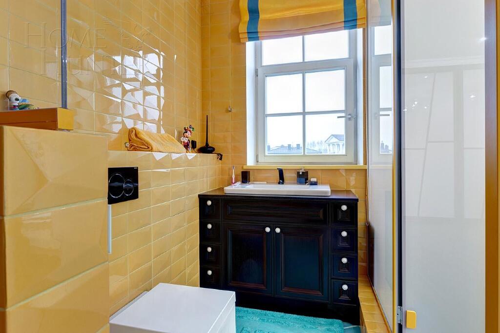 3-этажный коттедж 550 м² с отделкой